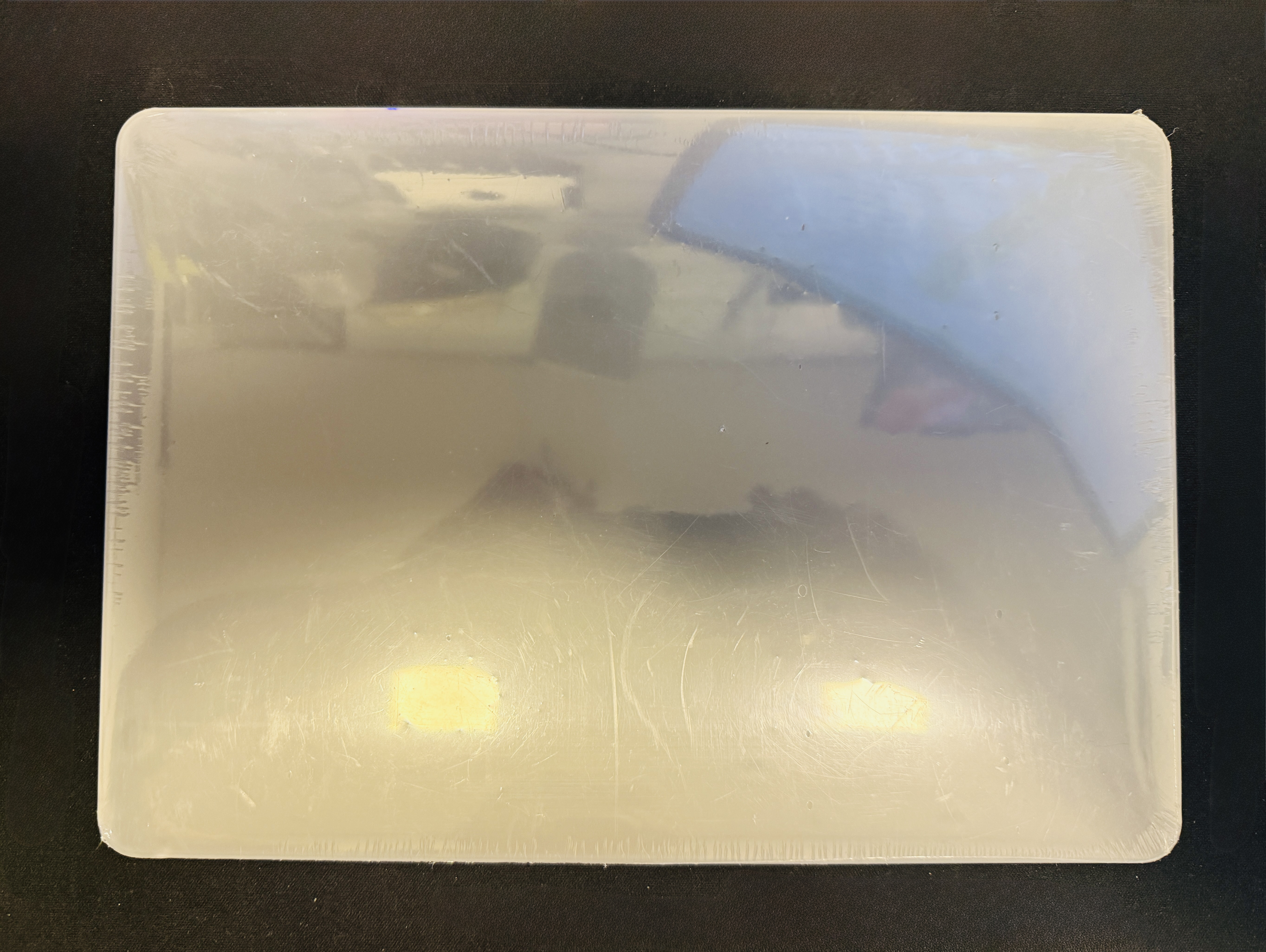 Case de Proteção - parte superior - Rígida - MAC BOOK  - (Semi-Novo) - COD:LND