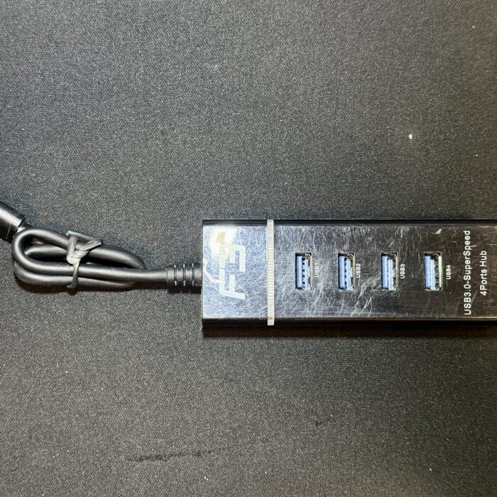 Hub F3 - USB 3.0 - 4 Portas (Semi-Novo) - COD:LND