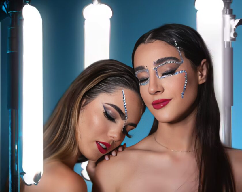 Bastão de Led Inflável - Ambitful GC12 – Iluminação LED Portátil, Ajustável - 2700K a 6500K - Para Fotografia e Vídeo - COD:LND - Imagem 2